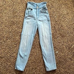 Light blue, Ultra high mom jeans size 23!